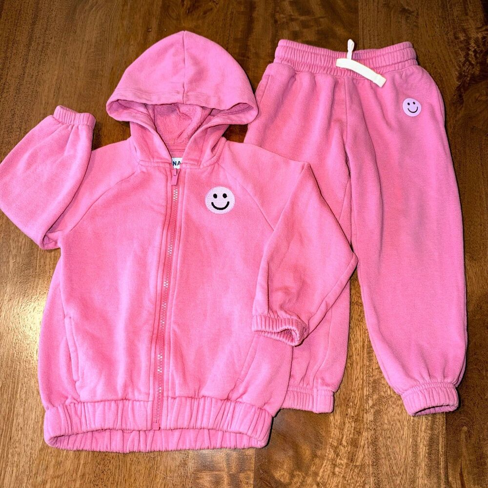 Old Navy Girls 4T Pink Smile Face Hoodie & Jogger Set